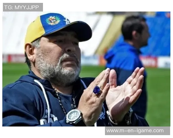 足球甘拿斯亚的崛起与发展探索及其对全球足球文化的影响分析